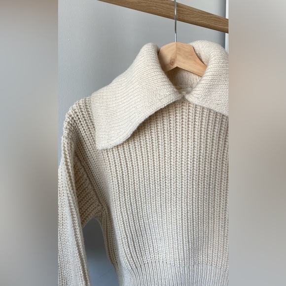 H&M Chunky Knit High Collar Sweater - Picture 4 of 5